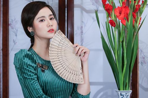 Huyền Lizzie sau ly hôn: 'Mình nổi loạn cũng chẳng sao'