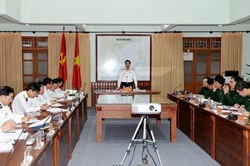 Đoàn công tác Bộ Tổng tham mưu kiểm tra công tác SSCĐ tại Vùng 3 Hải quân