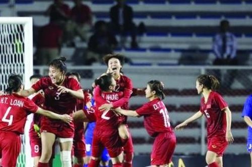 Đường vinh quang không có hoa hồng