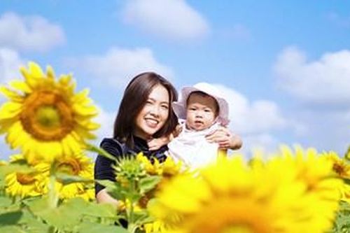 Check-in vườn hoa hướng dương rực rỡ ở Đồng Nai ngày đầu năm mới 2020