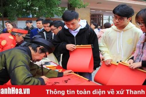 Trình diễn thư pháp và 'Cho chữ đầu xuân Canh Tý năm 2020'
