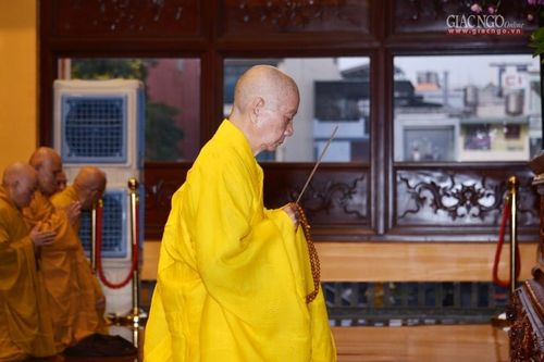 HT.Thích Trí Quảng : Trụ Pháp được lực gia bị của Phổ Hiền