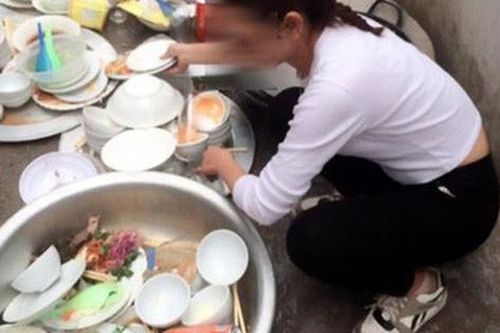 Mệt mỏi vì hơn 10 ngày ăn Tết ở quê chồng
