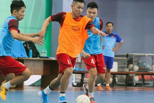 Bóng đá Việt Nam và những người đón Tết không trọn vẹn
