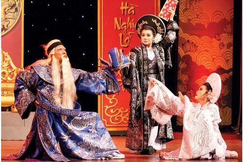Mài ngọc cho sân khấu