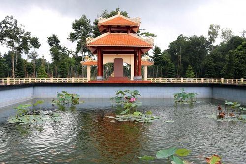 Du lịch về nguồn cuối dãy Trường Sơn