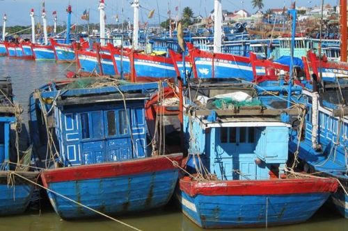 Khó khăn trong quản lý tàu cá