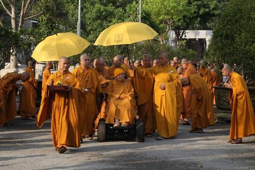 An vị tượng Phật tại Trường Phật học Trúc Lâm VN