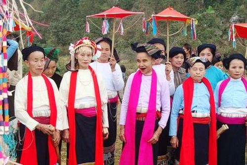 Ngày Xuân nghe chuyện Nàng Han giả trai giúp bản Mường đánh giặc