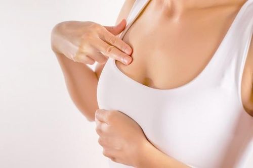 Tự khám vú như thế nào để có thể phát hiện ung thư sớm