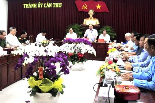 4 du khách đến từ Vũ Hán xin lưu trú lại Cần Thơ để tránh dịch Corona
