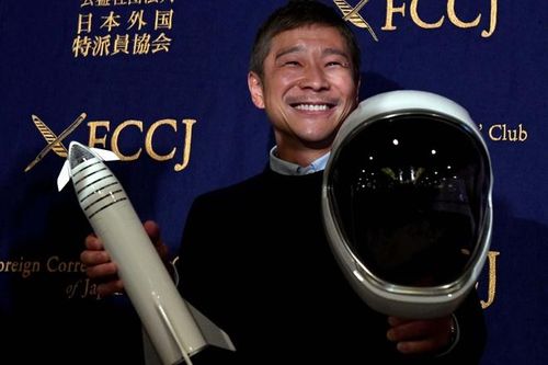 Tỷ phú Nhật hủy kế hoạch tìm bạn gái du hành Mặt Trăng
