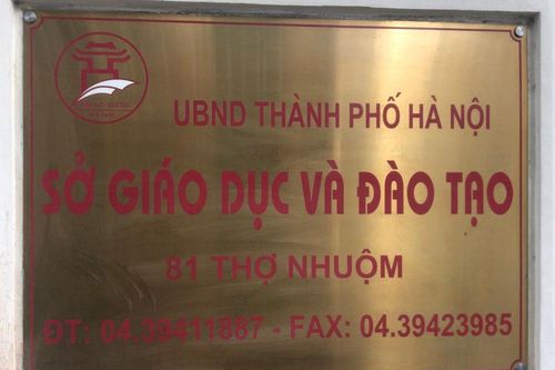 Hà Nội họp trực tuyến khẩn cấp với hàng nghìn giáo viên để chống dịch nCoV