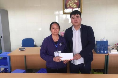'Có tiền bạn đọc giúp em sẽ yên tâm điều trị'