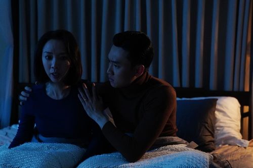 3 vai diễn 'cháy vé' của 'Hoa hậu hài' Thu Trang: Từ mẹ Mưa đến chị Mười Ba và nay là nữ họa sĩ có Đôi mắt âm dương