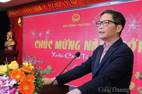 Bộ trưởng Trần Tuấn Anh và lãnh đạo Bộ Công Thương: Phát động tinh thần làm việc ngay ngày đầu tiên đi làm sau nghỉ Tết