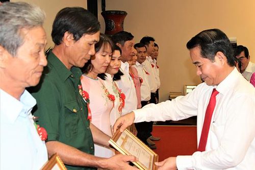 Cựu chiến binh làm kinh tế giỏi, tích cực đóng góp cho cộng đồng
