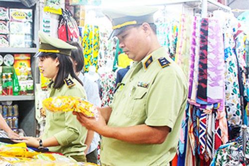 Phát hiện 74 vụ vi phạm trong kinh doanh hàng hóa