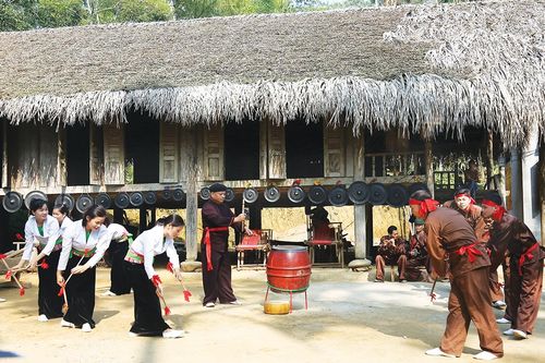 Thanh Sơn: Bảo tồn, phát huy giá trị văn hóa dân tộc Mường gắn với phát triển du lịch cộng đồng