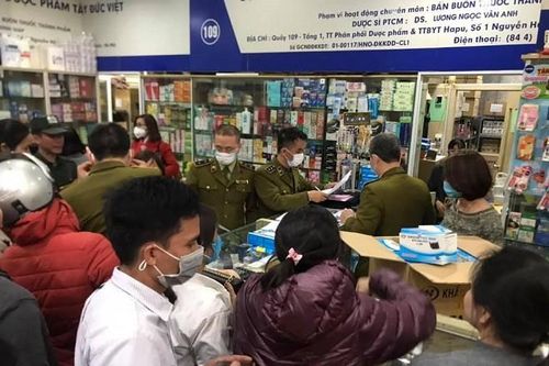 Cục Quản lý thị trường Hà Nội tăng cường kiểm soát giá cả khẩu trang y tế