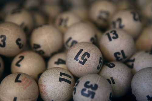 Một người Mỹ trúng giải độc đắc Powerball gần 400 triệu USD