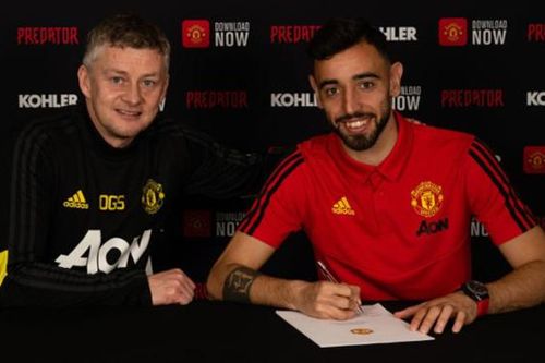 Muôn vàn sắc thái của CĐV sau khi MU ký hợp đồng với Bruno Fernandes