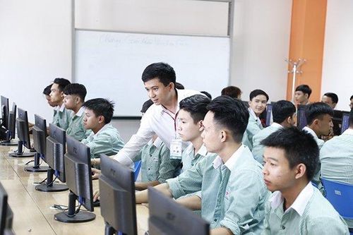 Sinh viên Đà Nẵng nghỉ để phòng, chống nCoV-2019