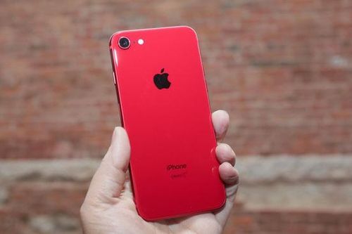 Apple sắp ra mắt iPhone 9, MacBook 13 inch mới và Apple Watch màu đỏ?