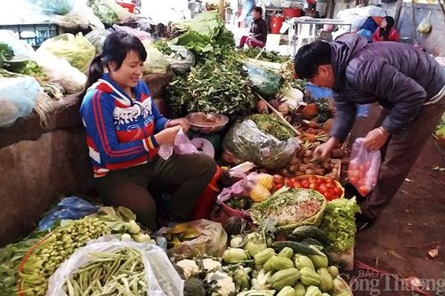 Nghệ An: Khan hàng rau xanh, thịt cá tăng giá chóng mặt sau Tết