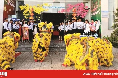 Khai trương đầu năm