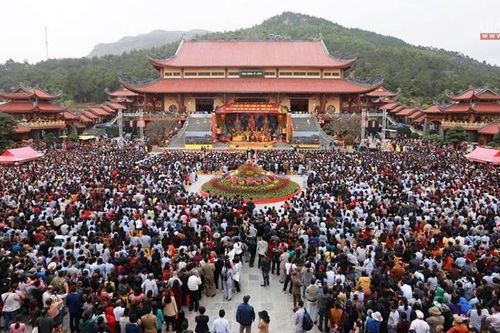 Dừng tổ chức các lễ hội tại Yên Tử, chùa Ba Vàng