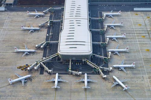 Chuyến bay Hong Kong - New York qua Vũ Hán có giá chỉ 139 USD