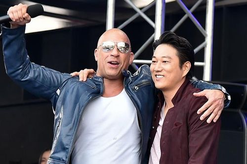 Vin Diesel và dàn diễn viên 'Fast & Furious 9' tưởng nhớ Paul Walker