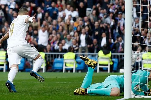 Real Madrid 1-0 Atletico: Karim Benzema sắm vai người hùng