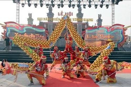 Thu hút du khách từ sản phẩm du lịch lịch sử - văn hóa
