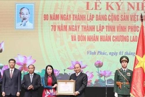 Thủ tướng: Phấn đấu sớm đưa Vĩnh Phúc trở thành thành phố trực thuộc Trung ương