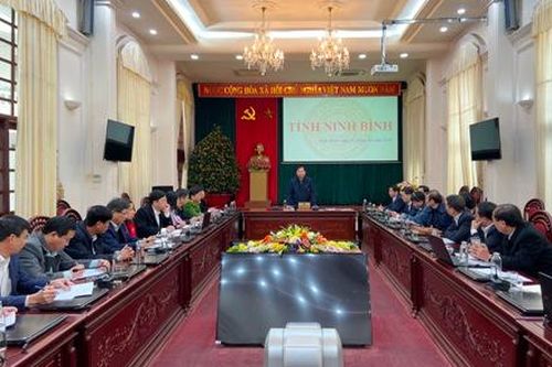 Hội nghị trực tuyến toàn quốc về việc tăng cường các biện pháp phòng, chống trước diễn biến phức tạp dịch bệnh viêm đường hô hấp cấp do chủng virus mới của virus Corona gây ra