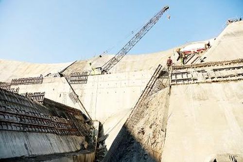 Nhộn nhịp khí thế lao động đầu xuân