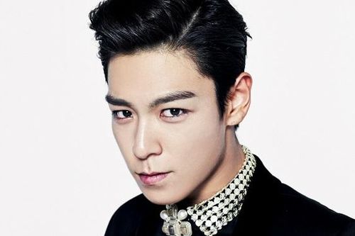 Liêm sỉ gì tầm này? Fan hỏi cưới, T.O.P Bigbang đồng ý luôn