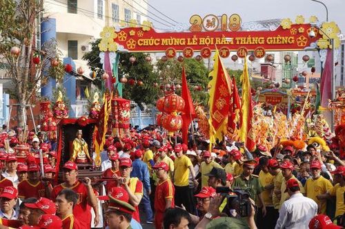 Dừng lễ hội lớn nhất ở Bình Dương vào phút chót vì dịch virus corona