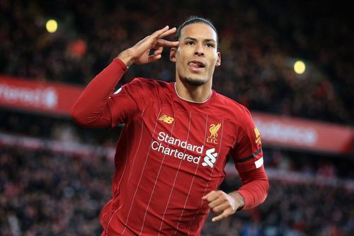 Juventus vung 150 triệu bảng 'bắt cóc' Van Dijk