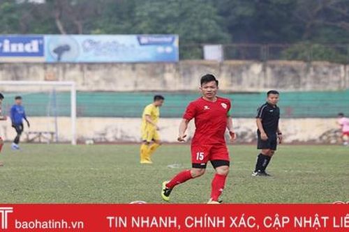 Giao hữu với SLNA, Hồng Lĩnh Hà Tĩnh thất bại không bàn gỡ