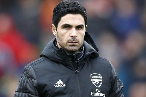 HLV Arsenal đổ lỗi cho mặt cỏ sau trận hòa Burnley