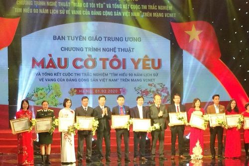 Sôi nổi các hoạt động kỷ niệm 90 năm thành lập Đảng