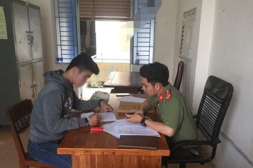 Sửa kết quả bệnh thành 'dương tính với virus corona', bị phạt 12,5 triệu