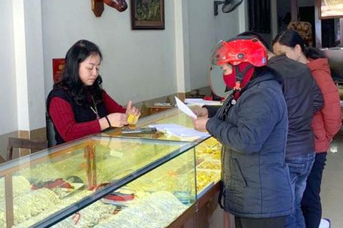 Tiệm vàng vắng khách ngày vía Thần Tài