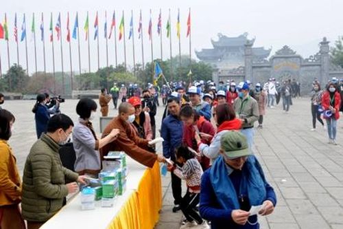 Ninh Bình: 5 ca nghi nhiễm vi rút Corona đều có kết quả xét nghiệm âm tính