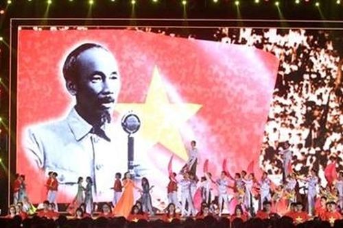 Bài ca về lòng dũng cảm, sự cống hiến quên mình của các thế hệ đảng viên