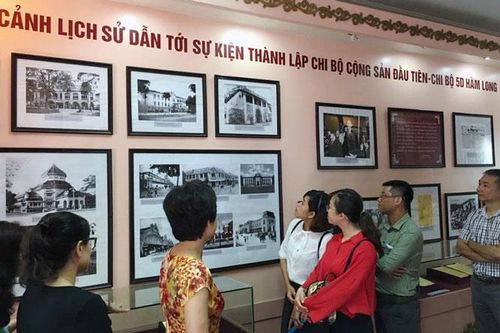 'Địa chỉ đỏ' khơi dậy tinh thần yêu nước