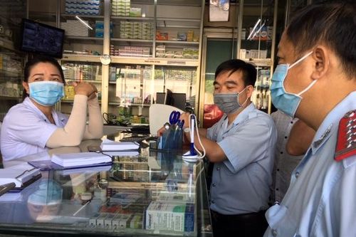 TP.HCM: Sở Y tế chỉ đạo đảm bảo cung ứng và bình ổn giá các mặt hàng phòng dịch